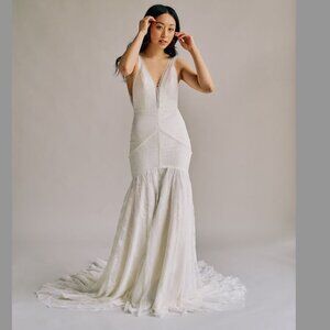 NWT - Women's Cartier by Laudae Wedding Dress (Sample - Size 8)